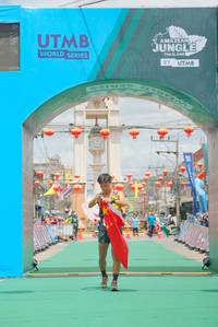 BIB: 
                            <button type="button" onclick="openModal(21761712)" class="btn btn-primary btn-sm float-right btn-popup" data-toggle="modal" data-target=".modal-high-quality">
                        <i class="fas fa-shopping-cart"></i> Add to Cart
                    </button>
                                            <button type="button" onclick="isThisMe(21761712, true)" class="btn btn-success btn-sm float-right btn-popup btn-isme hidden" data-toggle="tooltip" data-placement="bottom" title="นี่คือรูปของคุณใช่ไหม คลิกที่นี่เพื่อเอาเข้าอัลบั้ม">
                        <i class="fas fa-plus"></i> Add to album
                    </button>
                    <button type="button" onclick="isThisMe(21761712, false)" class="btn btn-warning btn-sm float-right btn-popup btn-isnotme hidden">
                        <i class="fas fa-ban"></i> Remove from album
                    </button>